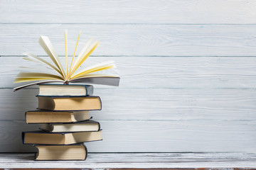 昙花为什么只在傍晚开花-为什么称为昙花一谢!