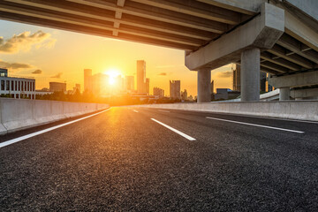 六年级小学生自制手抄报 小学六年级手抄报