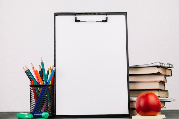 什么是上证综指？